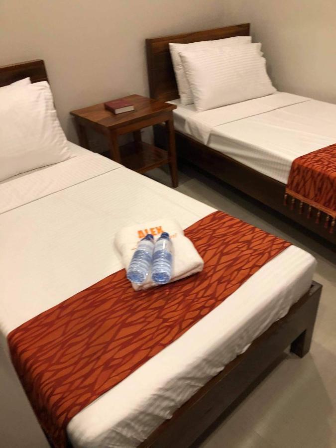 Reddoorz At Sta Cruz Naga City Экстерьер фото