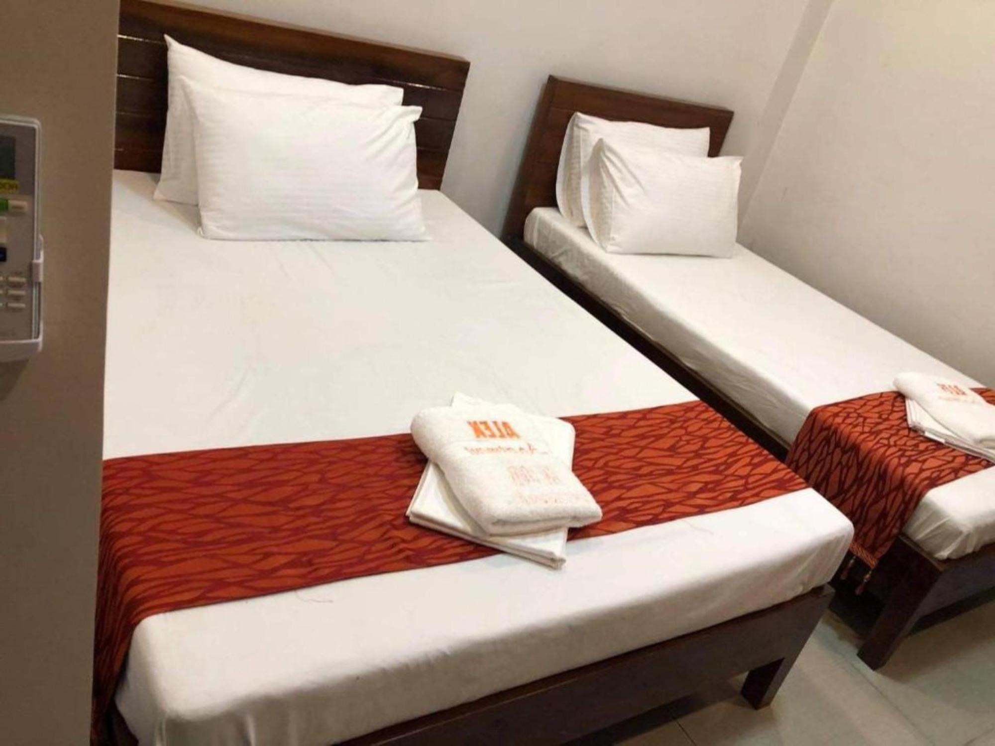 Reddoorz At Sta Cruz Naga City Экстерьер фото